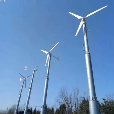 Sistem Energi Surya Angin 5KW yang Terjangkau dengan Inverter Gelombang Sinus Murni dan Frekuensi Rendah