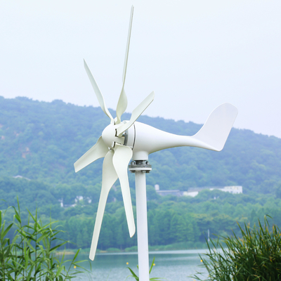 Home Wind Solar Hybrid Mills Sistem Generator Listrik dengan 3 Fase AC Permanen-magnet