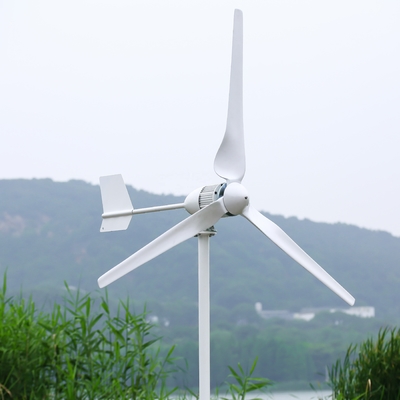 10Kw Off Grid Wind Power Hybrid Generation System dengan Tegangan Keluar 230VAC/380VAC
